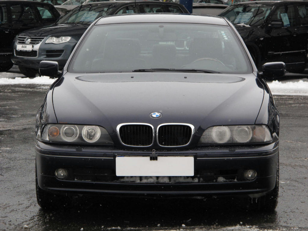 BMW 520