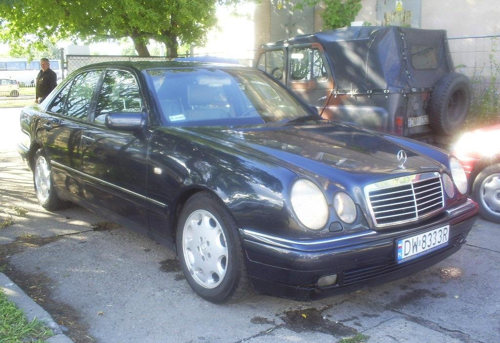 Mercedes-Benz E 420