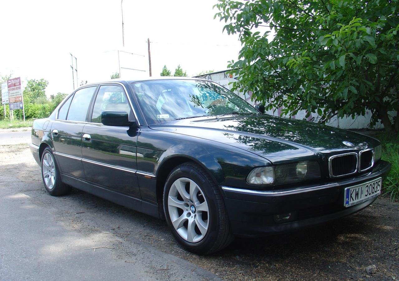 BMW 725