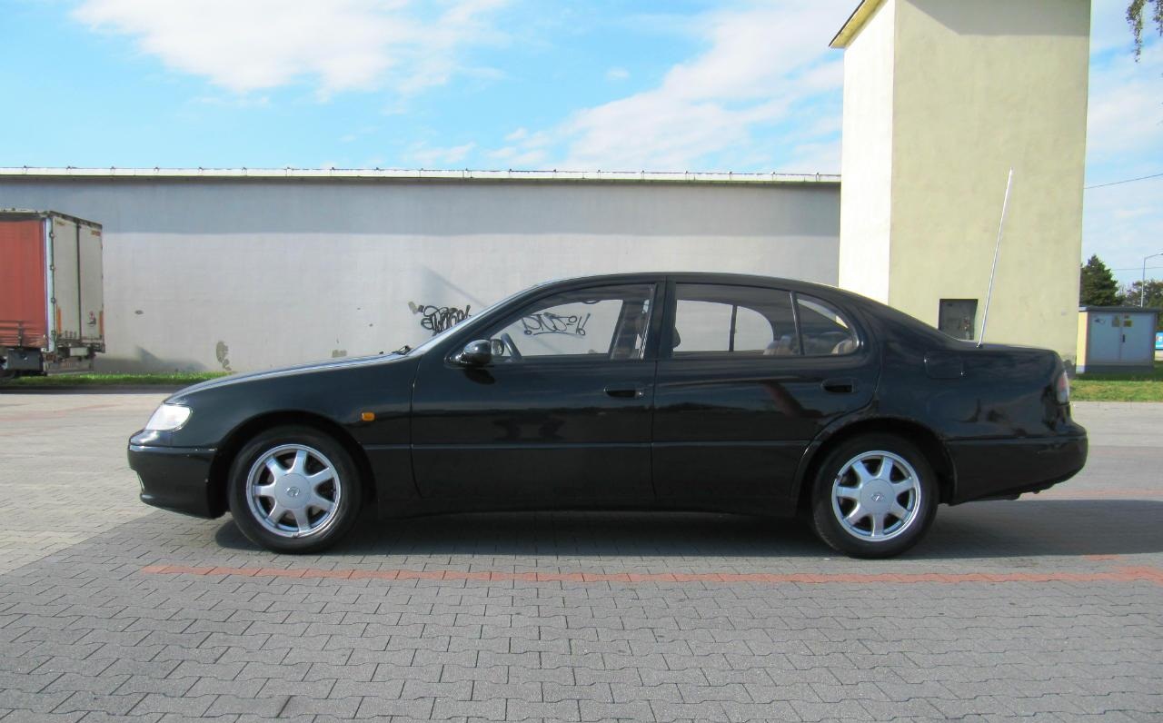 Lexus GS300