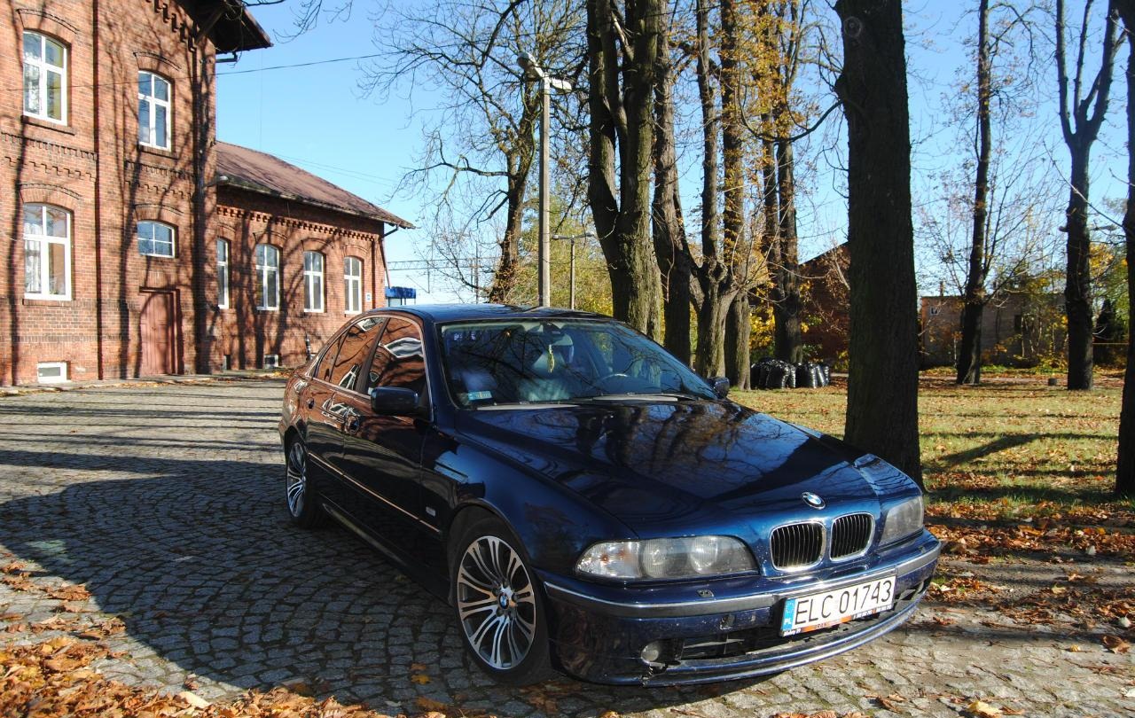 BMW 525