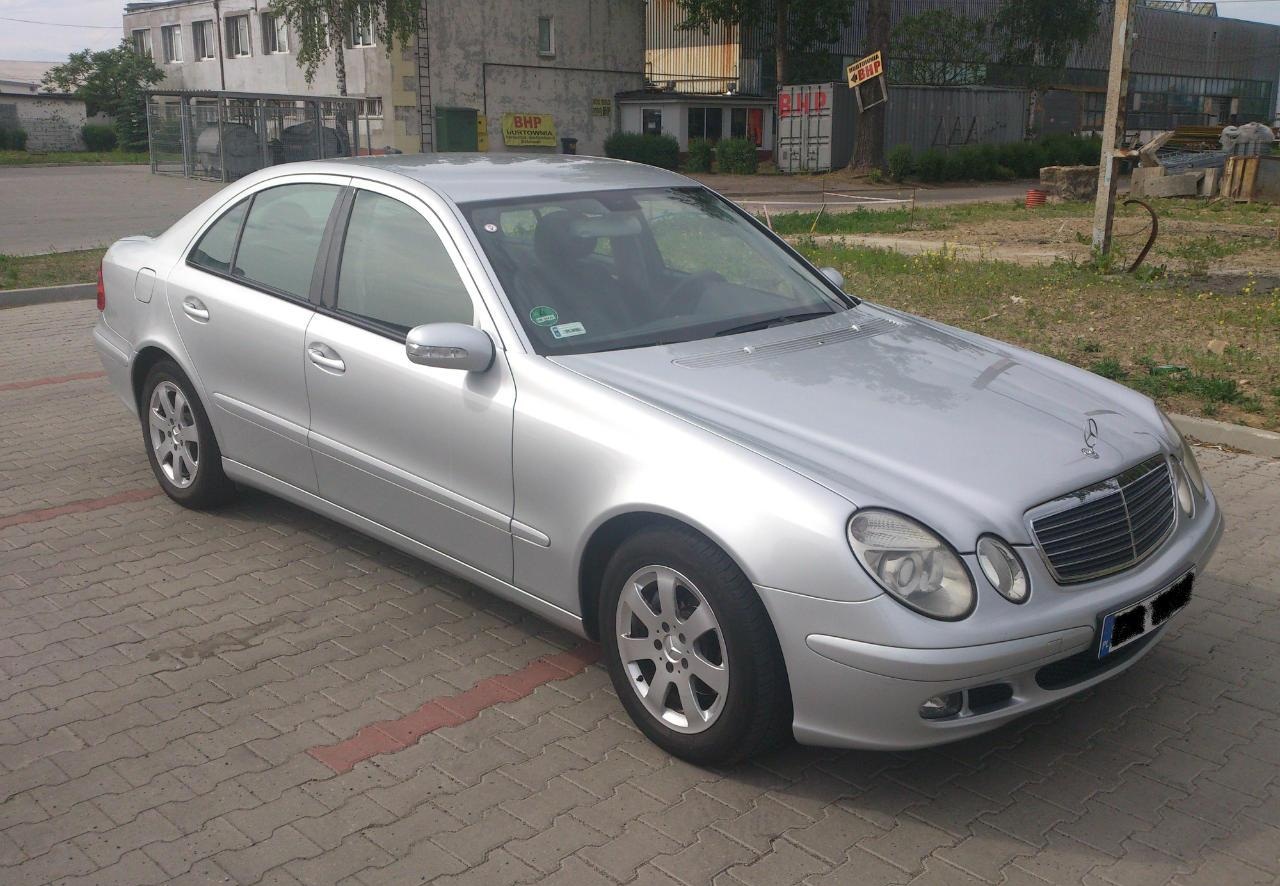 Mercedes-Benz E 200