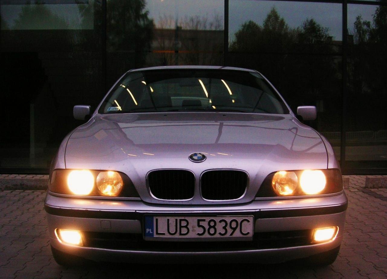 BMW 525