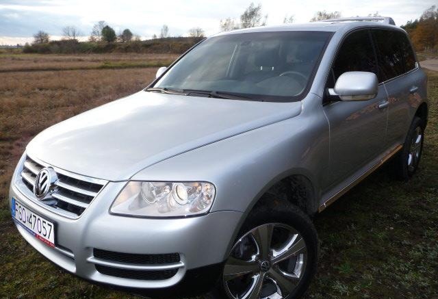 Volkswagen Touareg