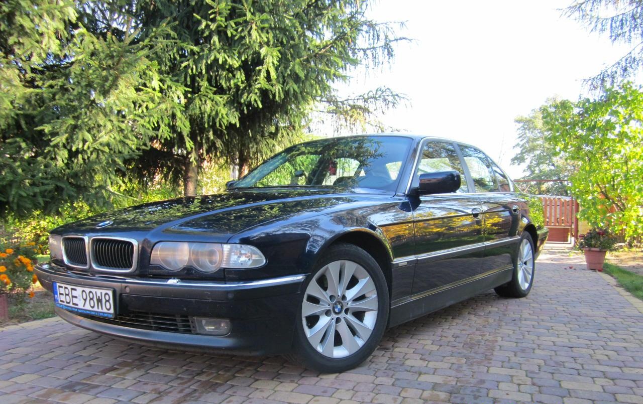 BMW 740