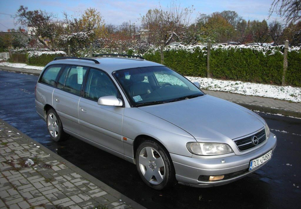 Opel Omega