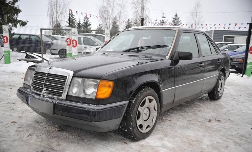 Mercedes-Benz E 200